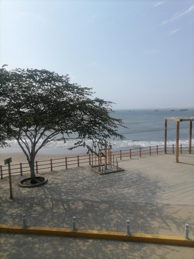 Hospedaje Restaurante El Hombre 奇卡马港 外观 照片